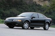 Oldsmobile Alero I (1999—2004) Седан