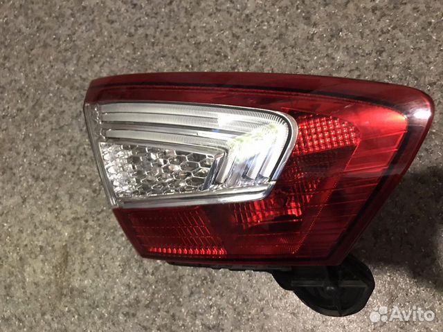 Фонарь крышки багажника левый Ford Mondeo 4 10