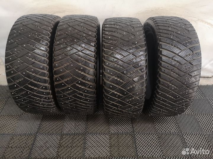 Goodyear Ultragrip Ice Arctic 235/50 R18