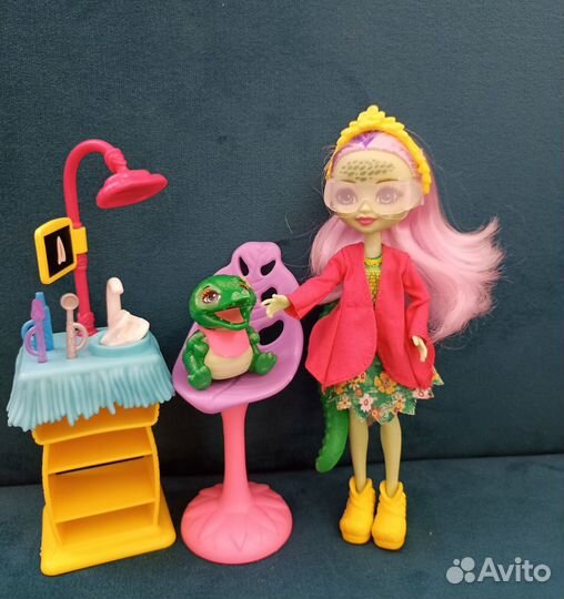 Энчантималс Кенгуру Джунгли лодка Дракон Еноты Кра