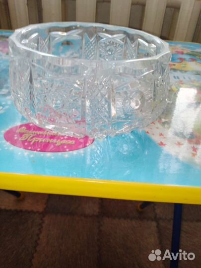 Ваза хрустальная