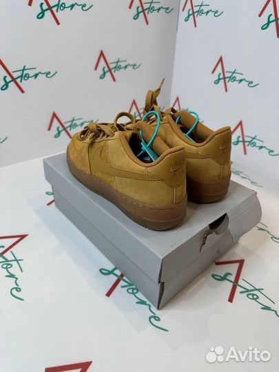 Кроссовки nike air force женские