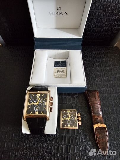 Золотые мужские часы