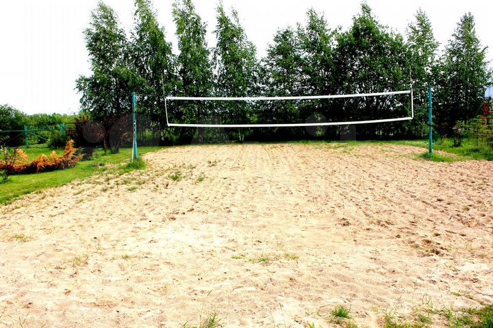 Коттедж 570 м² на участке 48 сот.