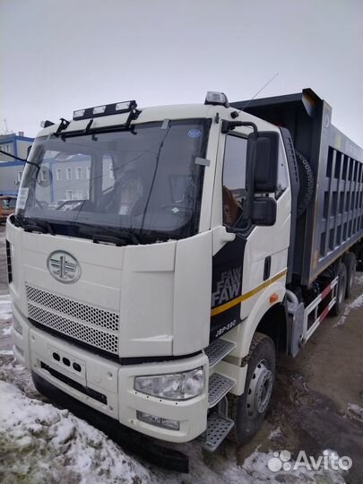 FAW CA3250P66K2T1E5, 2022