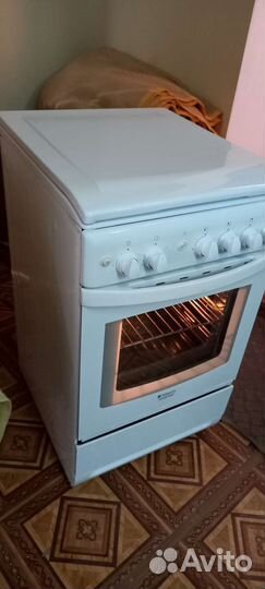 Плита газовая Ariston