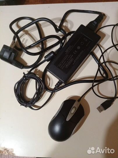 Сетевой видеорегистратор Hikvision DS-7616NI-E2