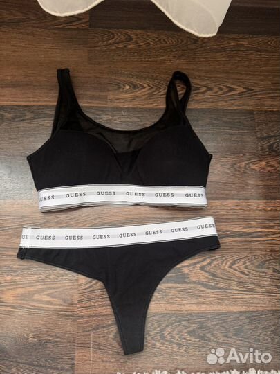 Комплект нижнего белья calvin klein guess