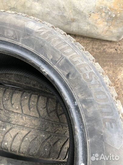 Bridgestone B700 205/55 R16