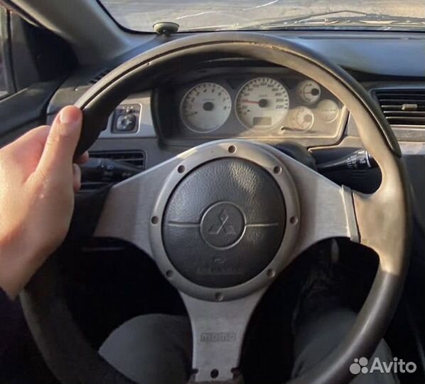 Руль момо lancer 9