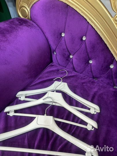 Вешалки плечики IKEA белые