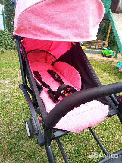 Прогулочная коляска yoya