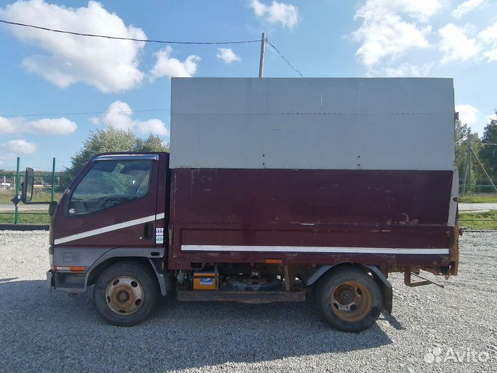 Mitsubishi Fuso Canter промтоварный, 2001