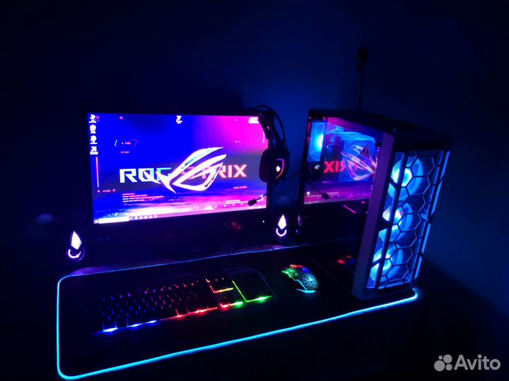 Игровой компьютер с монитором и комплектующими