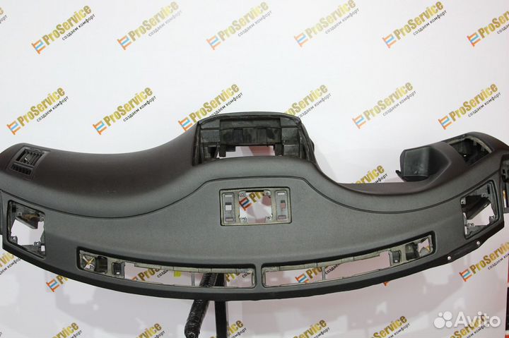 Торпедо Infiniti FX панель приборов