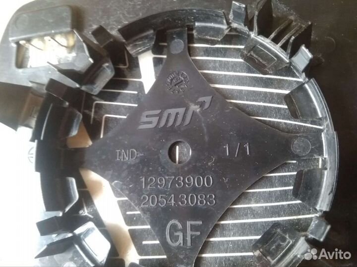 Ford mondeo 5. зеркальный элемент правый