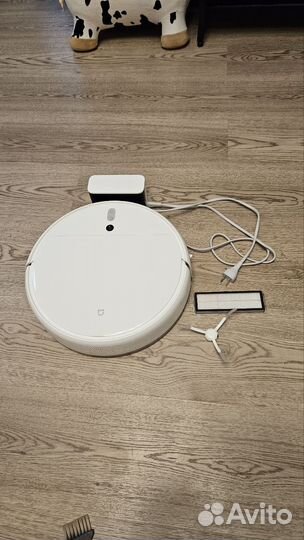 Робот-пылесос Xiaomi Mi Robot Vacuum-Mop