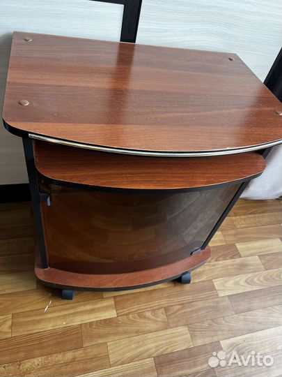 Тумба под телевизор