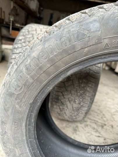 Continental IceContact 2 215/55 R16