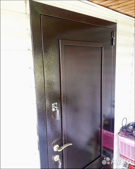 Дверь стальная