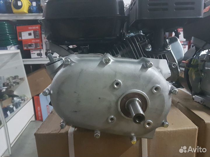 Двигатель с автоматическим сцеплением 6,5 л. с