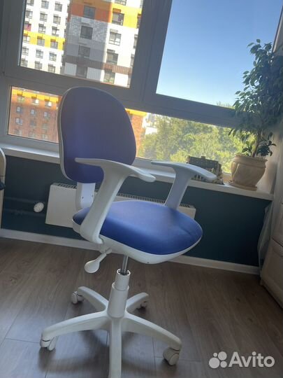 Компьютерное кресло