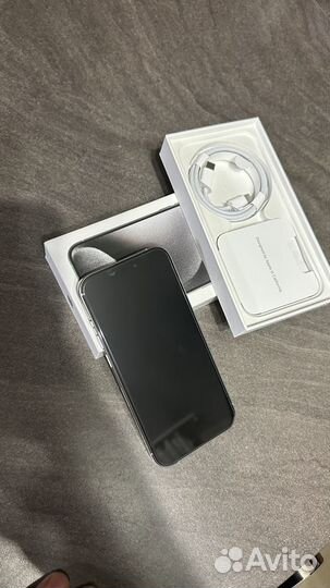 iPhone 15 Pro, 512 ГБ