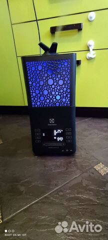 Увлажнитель воздуха Electrolux EHU-3810D