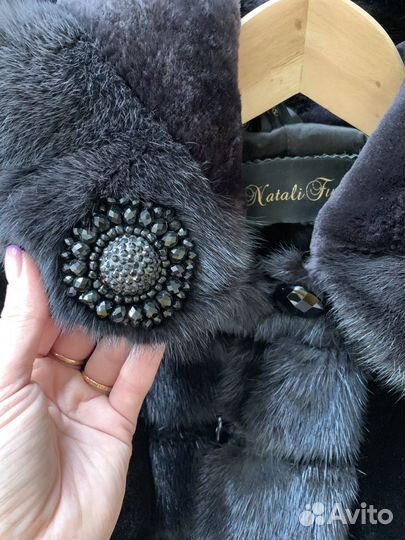 Шуба мутоновая с капюшоном