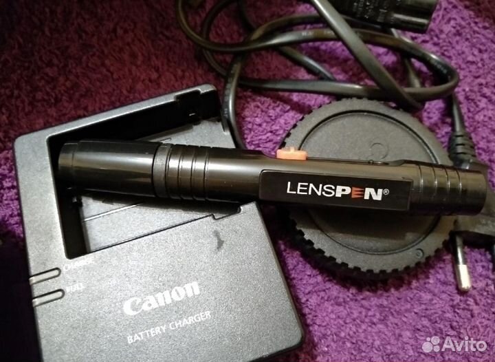 Зеркальный фотоаппарат canon 550d