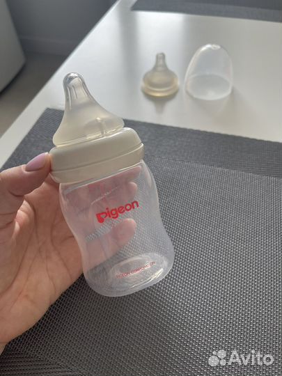 Бутылочка Pigeon +сменная соска