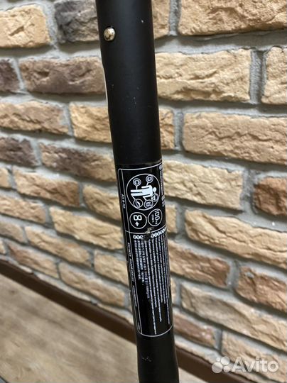 Самокат Razor на надувных колесах