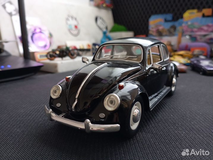 Volkswagen beetle 1967 1:24 Kinsmart