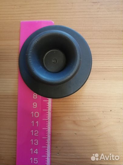 Шлейка и чесалка для кошки