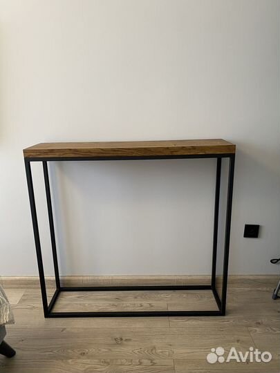 Консольный столик
