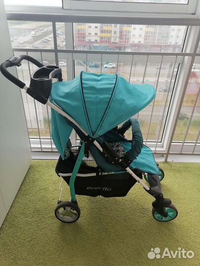 Прогулочная коляска