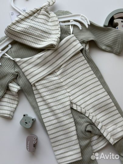 Комплект на выписку летний