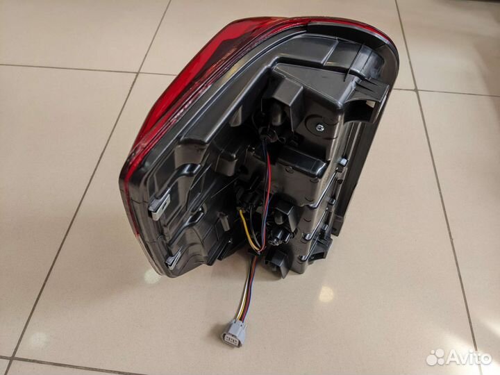 Фонарь задний правый mitsubishi L200 KL1T 2018-нв