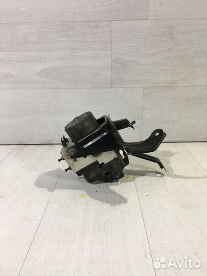 Блок ABS toyota corolla 120 1.6 мт хетчбек