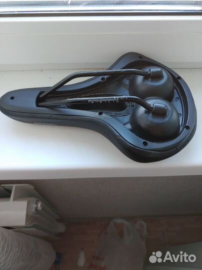 Велосипедное седло