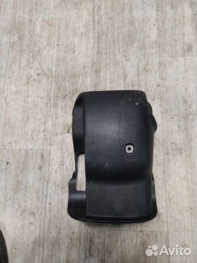 Кожух рулевой колонки Hyundai Solaris седан G4FC