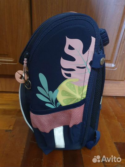 Рюкзак школьный
