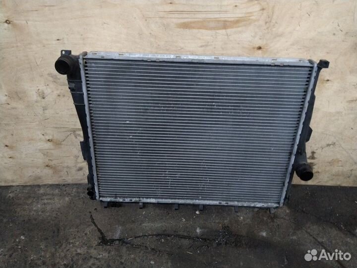 Радиатор основной BMW 3-series