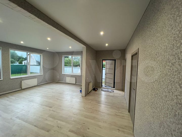 Дом 100 м² на участке 10 сот.