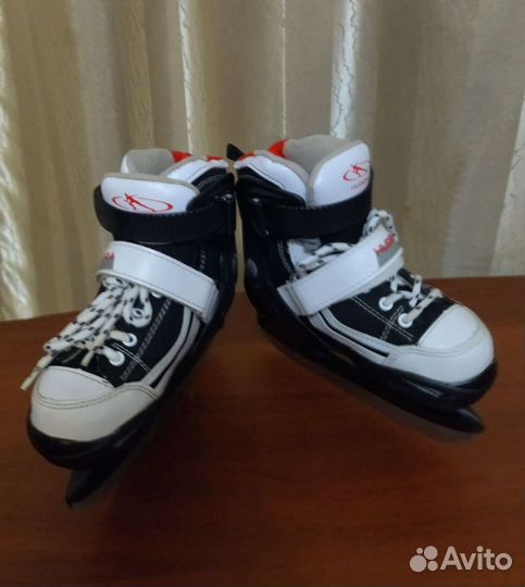 Коньки хоккейные детские