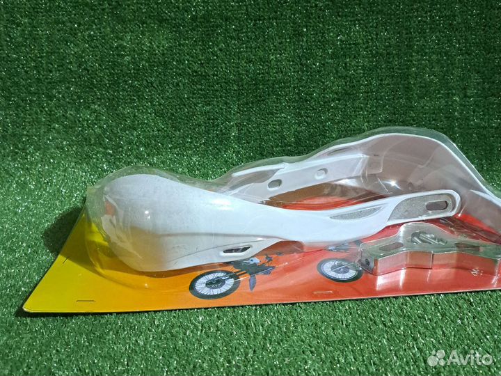 Защита рук на руль мотоцикла