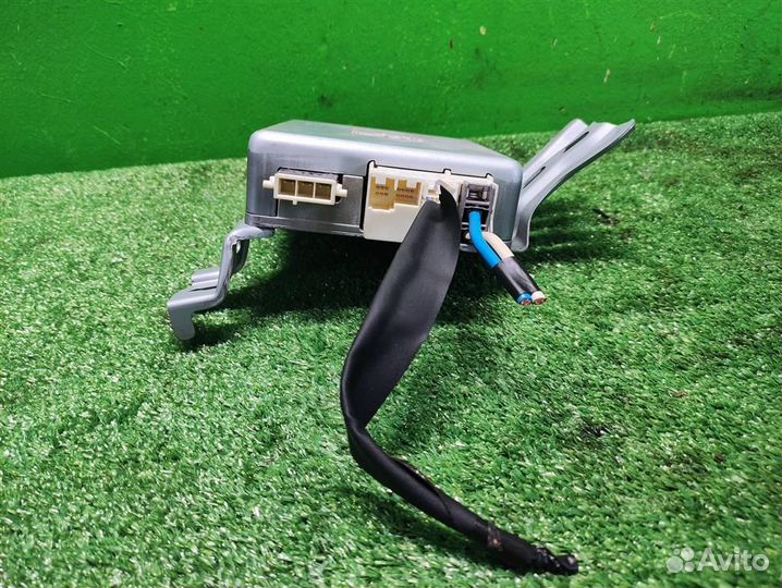 Блок управления рулевой колонкой Toyota Auris E15