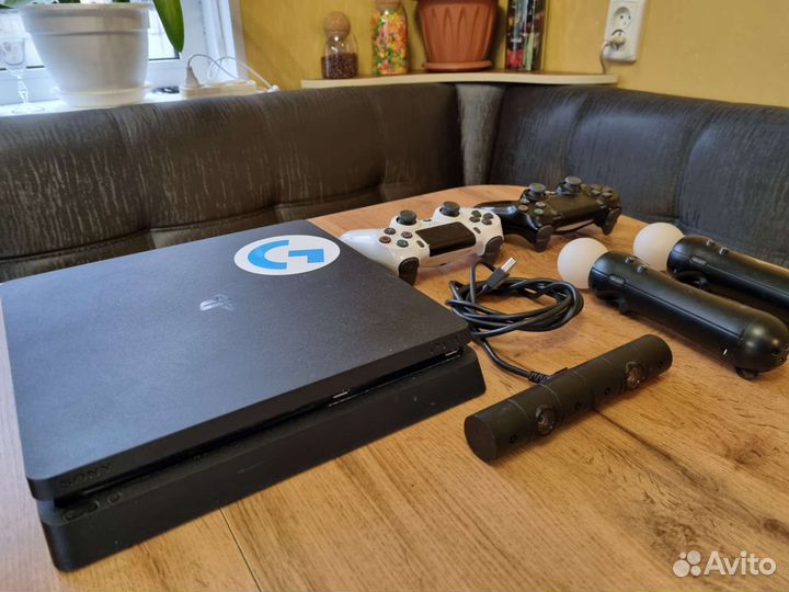 Игровая приставка ps4 с играми