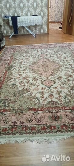 Ковер б/у. Производство : Иран