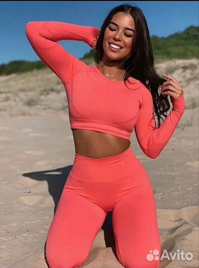 Костюм для фитнеса